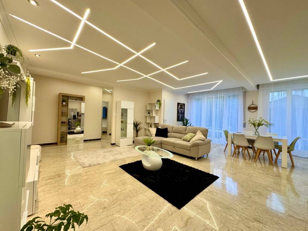 Appartamento a Imperia in Viale Giacomo Matteotti, 105 - Foto 3
