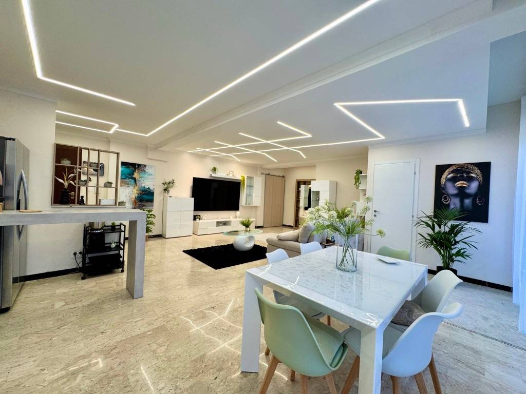 Appartamento a Imperia in Viale Giacomo Matteotti, 105 - Foto 5