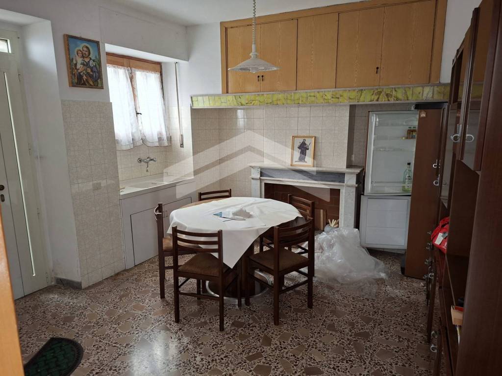 Palazzo / stabile a Castelbottaccio - Foto 3