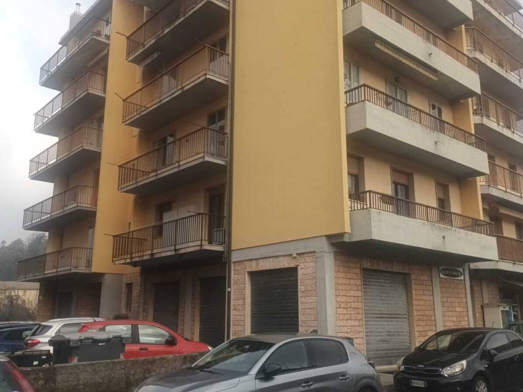 Appartamento a Busalla in Via Carlo Navone, 7 - Foto 2