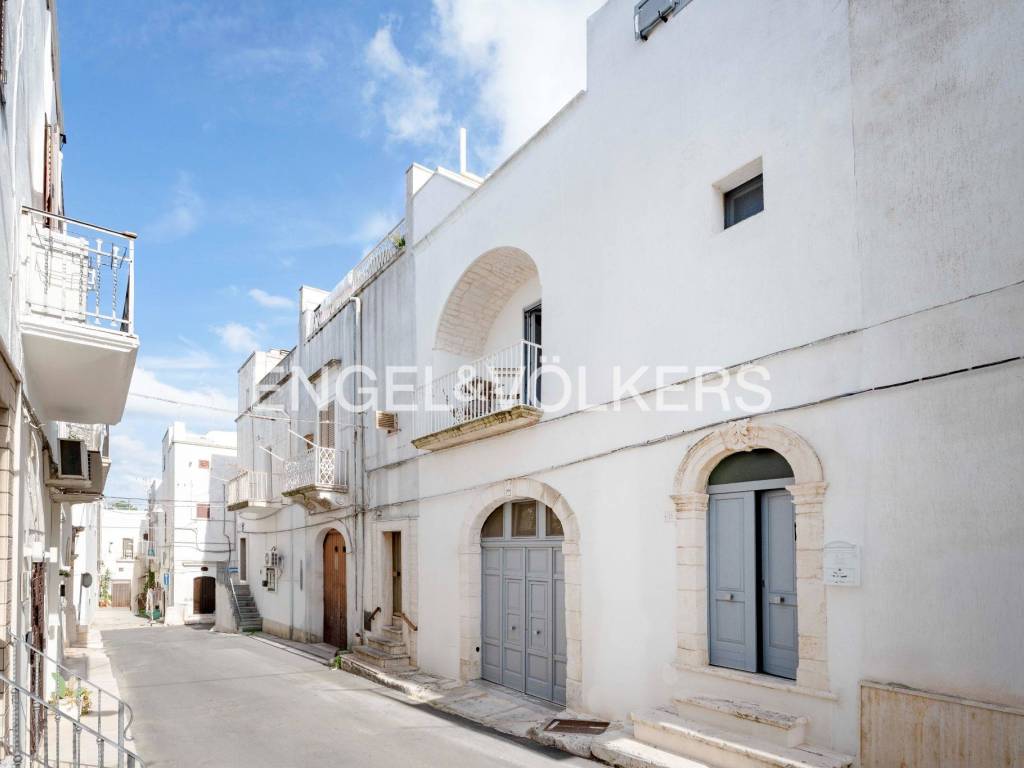 Casa indipendente a Ostuni in Via Giosuè Carducci - Foto 2