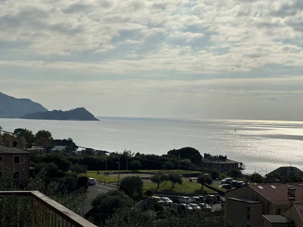 Appartamento a Lavagna in Via Tedisio - Foto 3