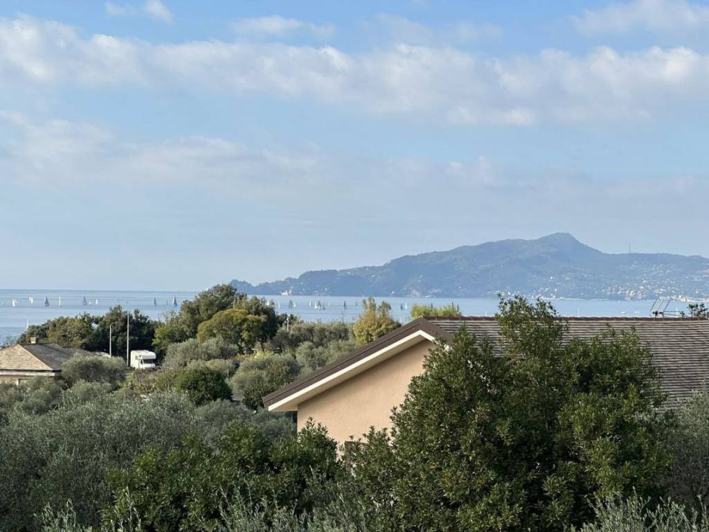 Appartamento a Lavagna in Via Tedisio - Foto 4