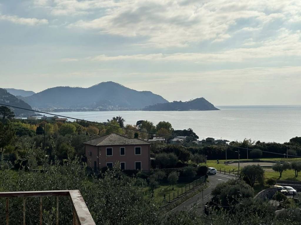 Appartamento a Lavagna in Via Tedisio - Foto 5