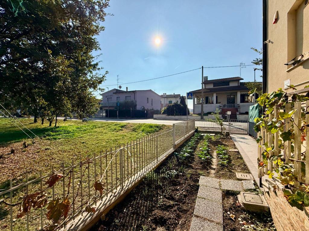 Appartamento a Mordano in Via Pagnina, 2 - Foto 4