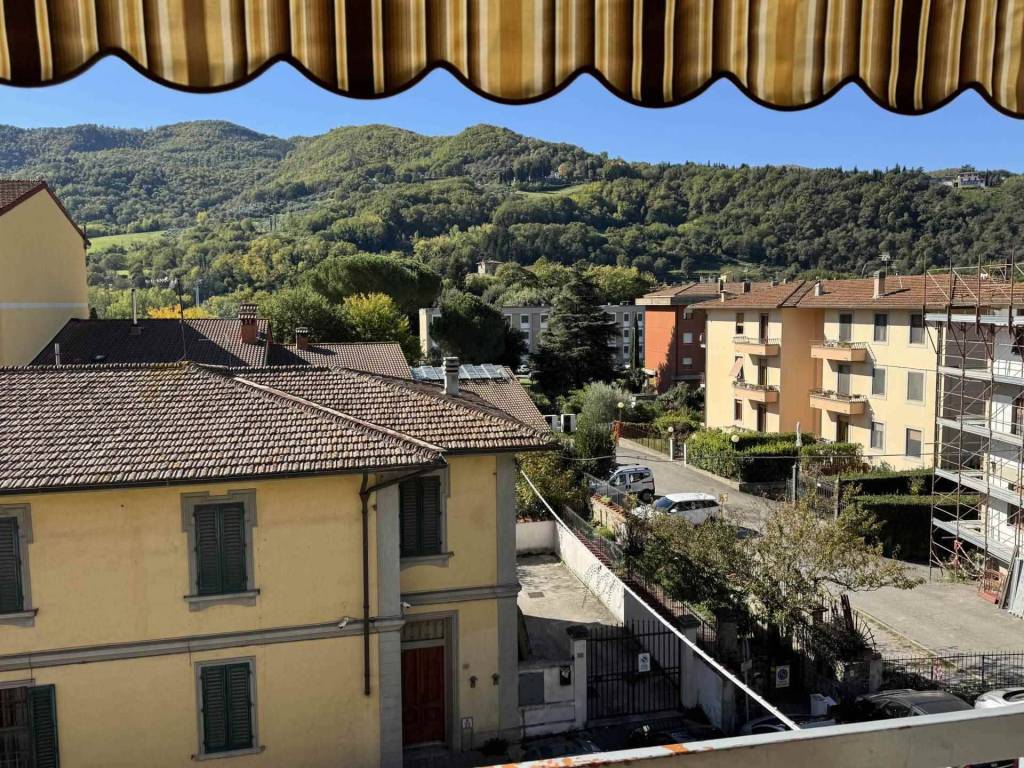Appartamento a Dicomano in , - Foto 2