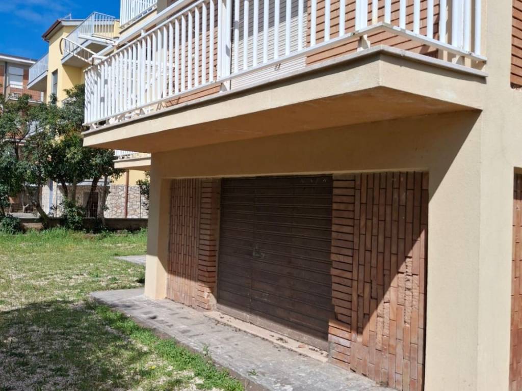 Attico / mansarda a Montalto di castro in Via Tevere, 34 - Foto 2