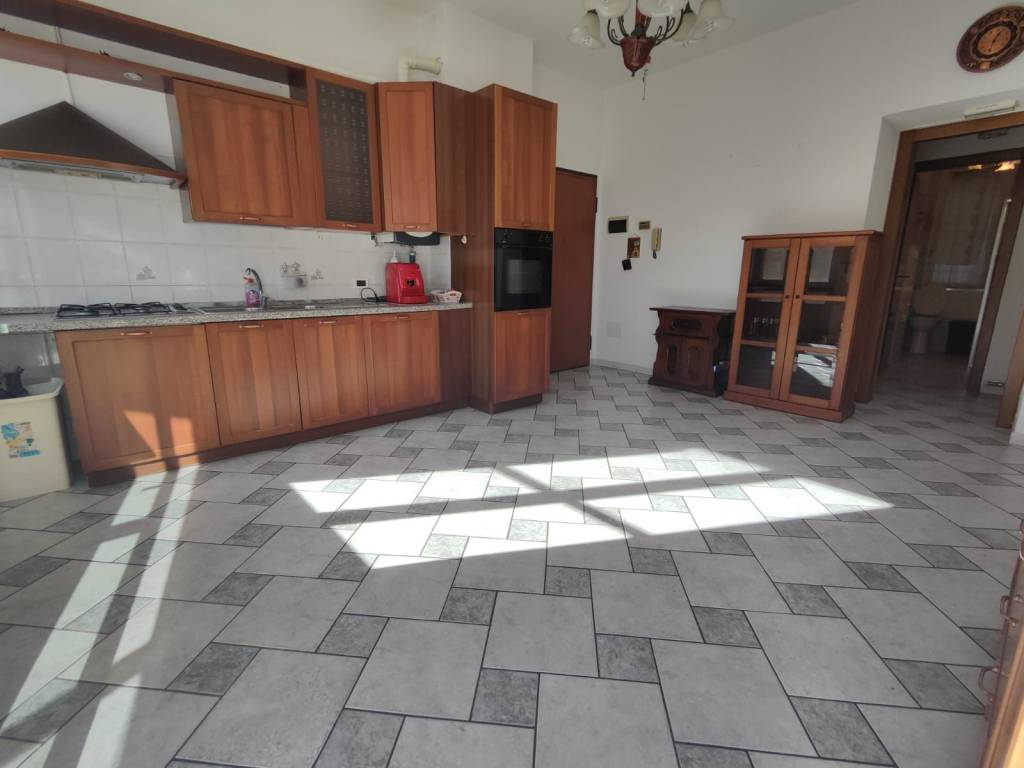 Appartamento a Albenga in Via al Piemonte - Foto 2
