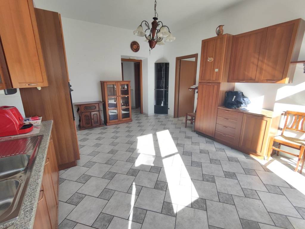 Appartamento a Albenga in Via al Piemonte - Foto 3