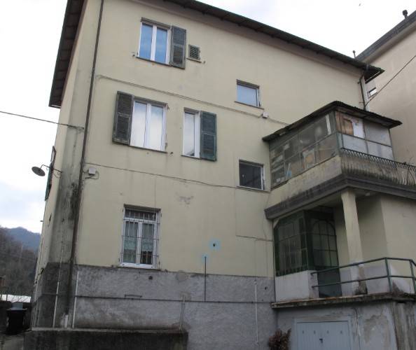 Appartamento a Serra riccò in Via Fratelli Canepa - Foto 2