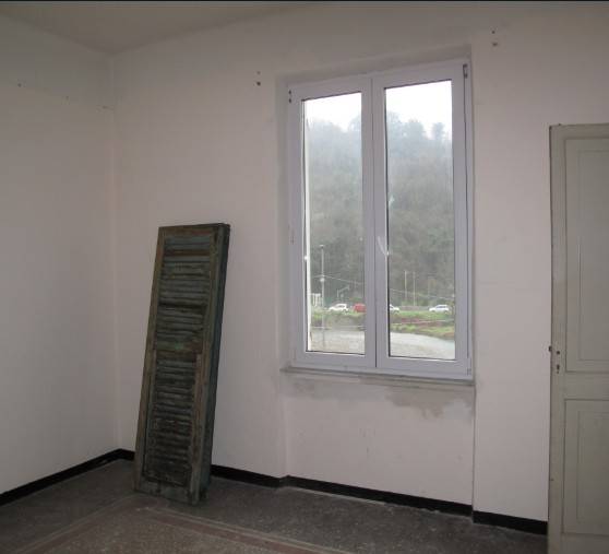 Appartamento a Serra riccò in Via Fratelli Canepa - Foto 4
