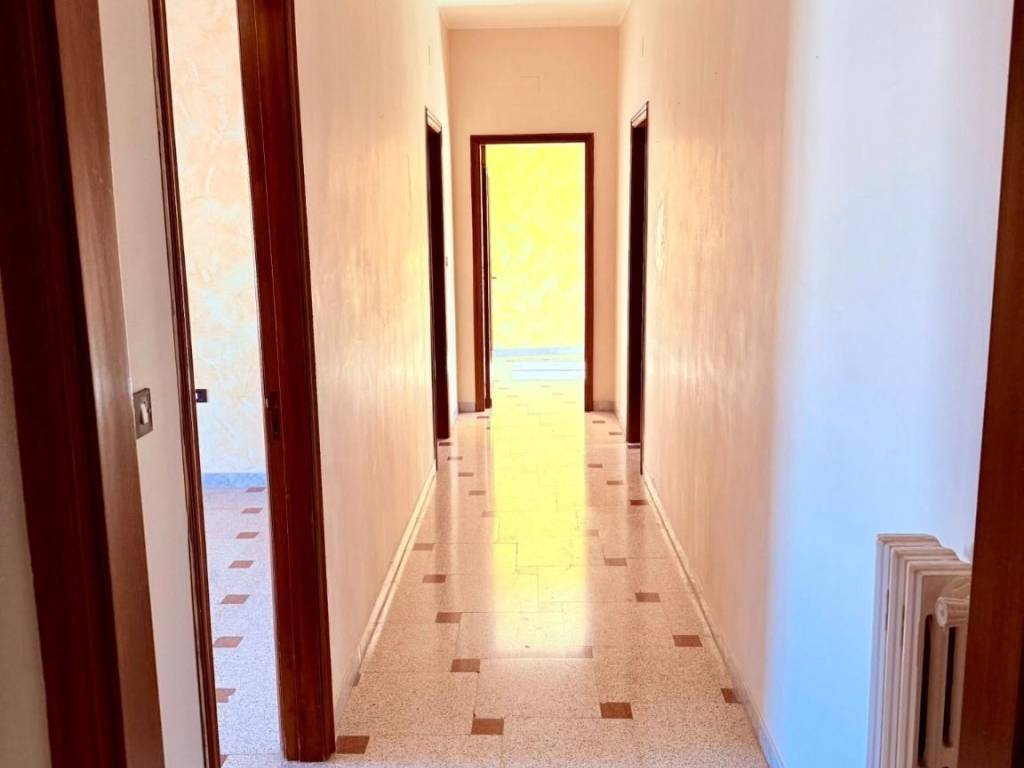 Appartamento a Acquaviva delle fonti in Via Sannicandro - Foto 2