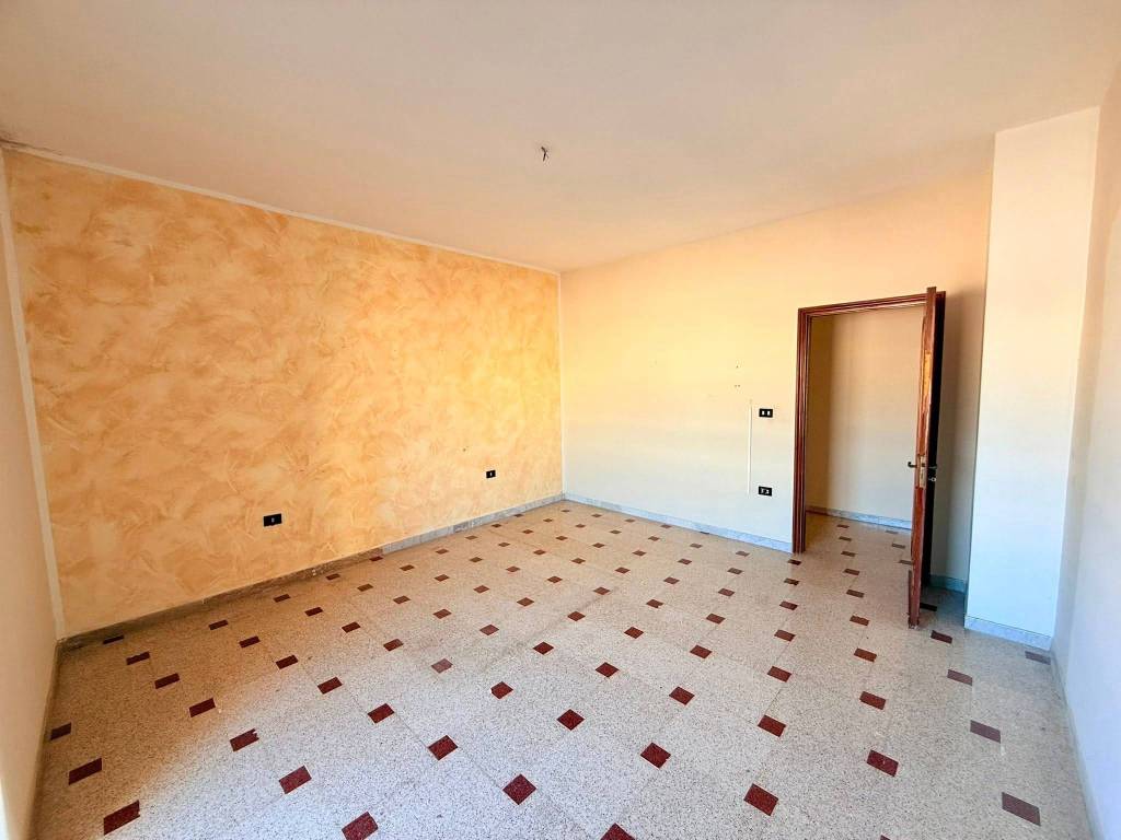 Appartamento a Acquaviva delle fonti in Via Sannicandro - Foto 5