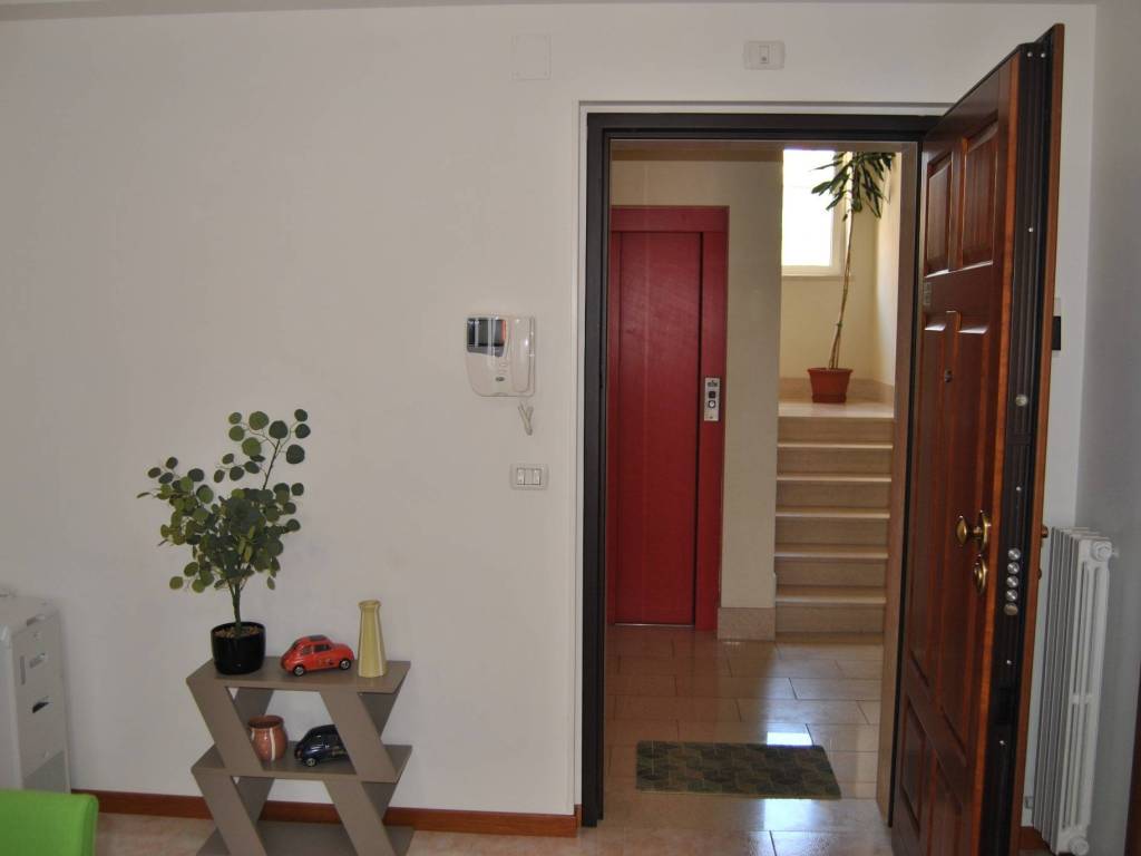 Appartamento a Ripalimosani in Via Michele Camposarcuno, 59 - Foto 4