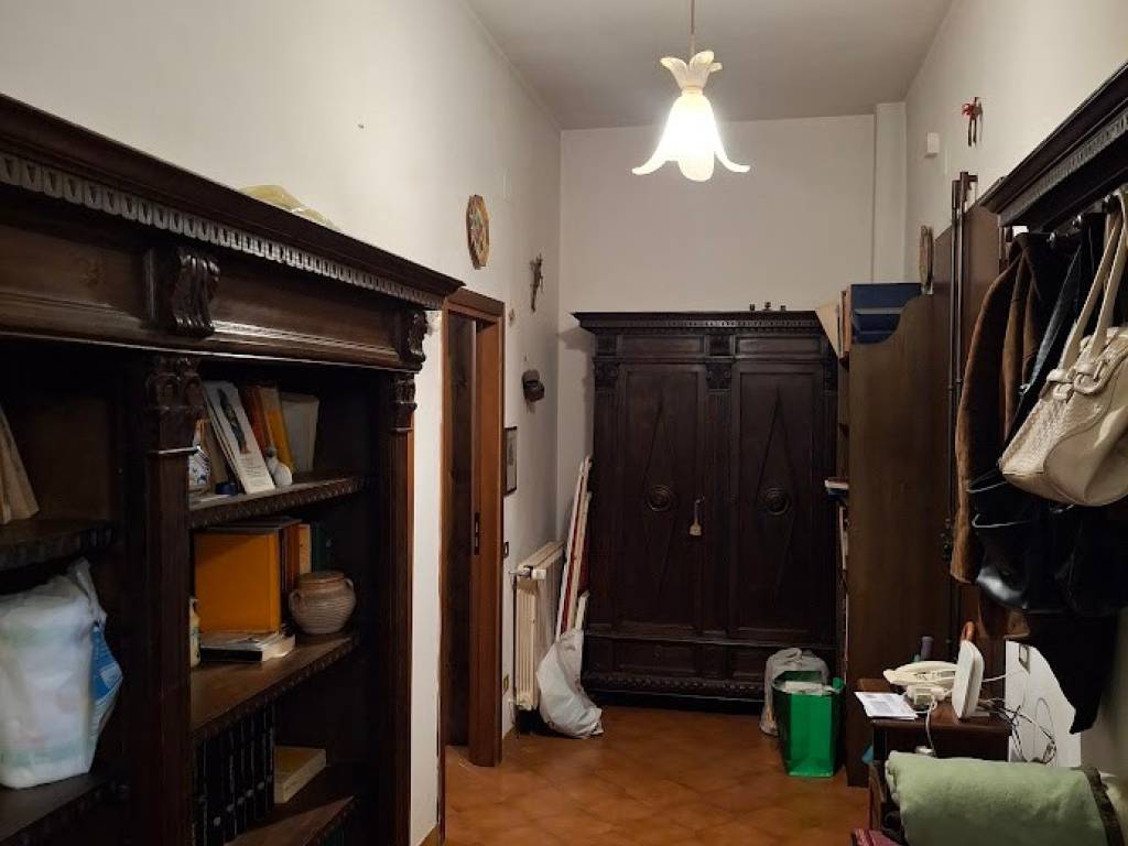 Appartamento a Prato in Via Alfredo Guarducci - Foto 2