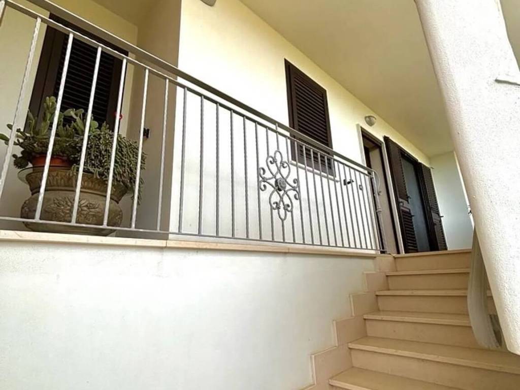 Villa a Ginosa in Via Palatrasio, 99 - Foto 2
