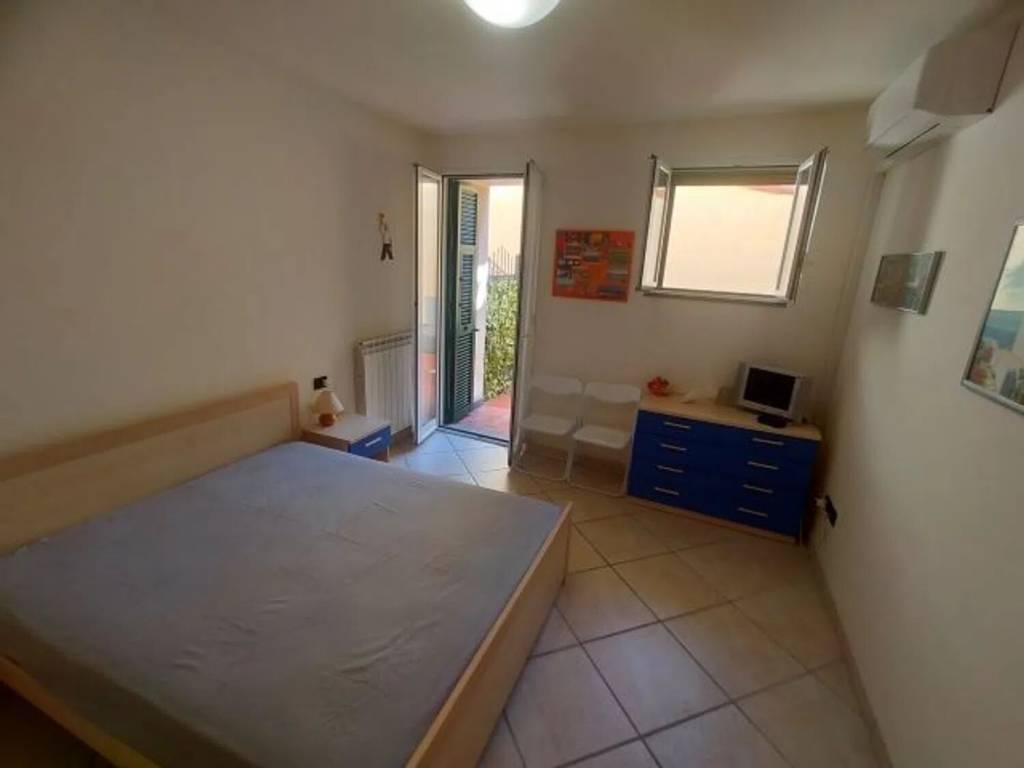 Appartamento a Loano in Piazza Monte Carmelo, 3 - Foto 4