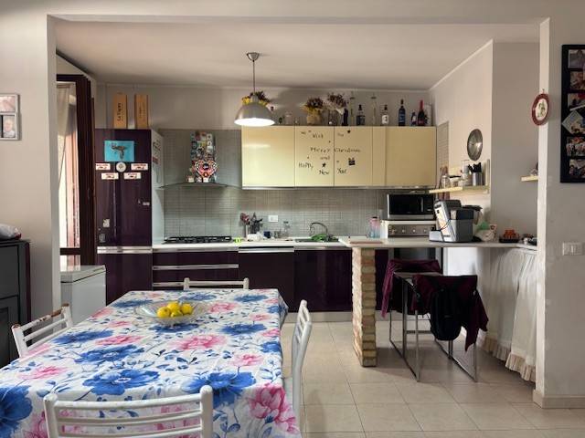 Appartamento a Monserrato in Via Giulio Cesare - Foto 5