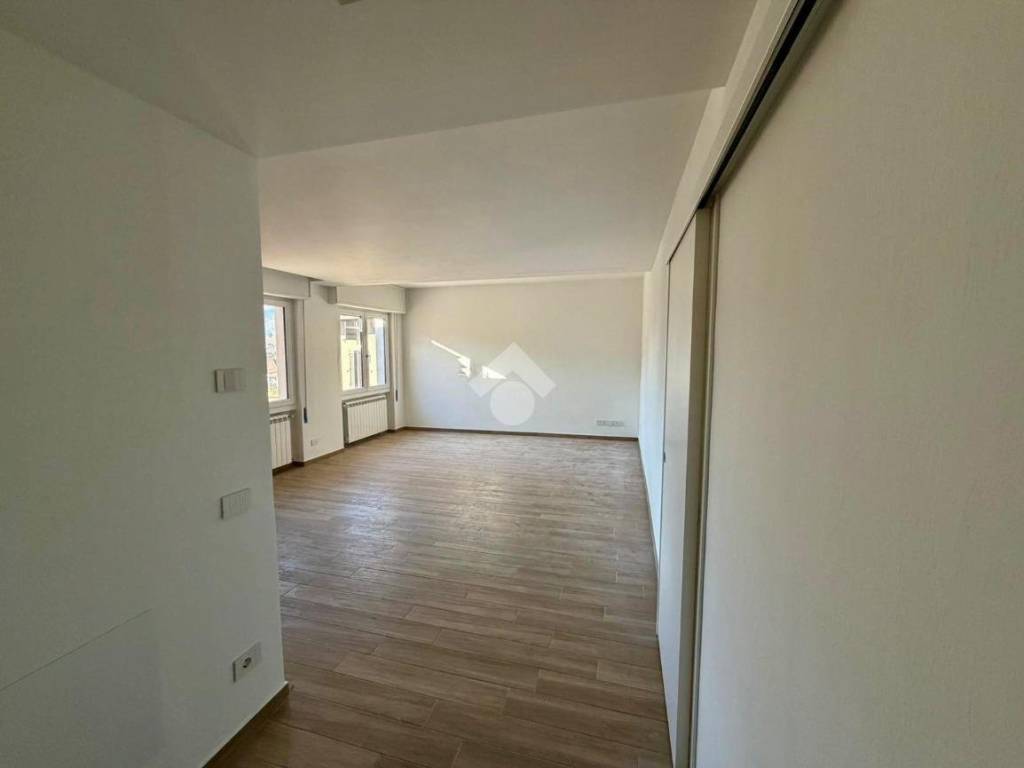 Appartamento a Costa volpino in Via Don Alessio.Amighetti, 1 - Foto 3