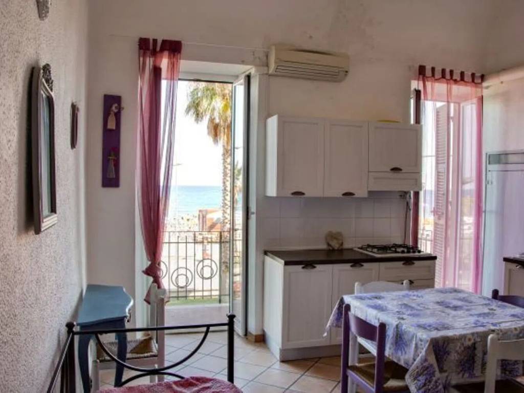 Appartamento a Loano in Corso Roma - Foto 2