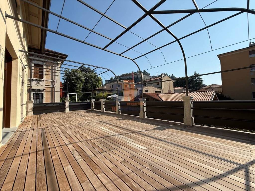 Appartamento a Brescia in Via Luigi Apollonio - Foto 3