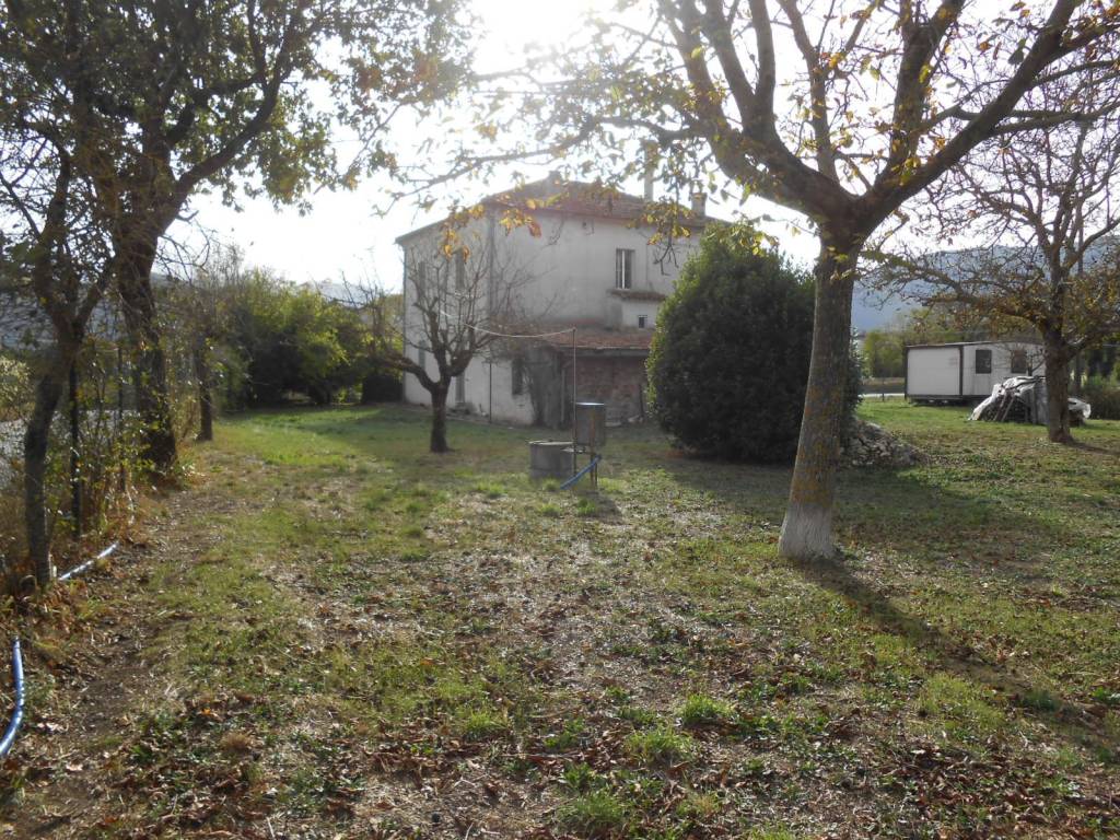 Casa indipendente a Fabriano in Frazione Marischio, 121 - Foto 4