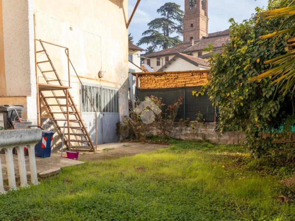 Casa indipendente a Arignano in Via mario graffi, 9 - Foto 3