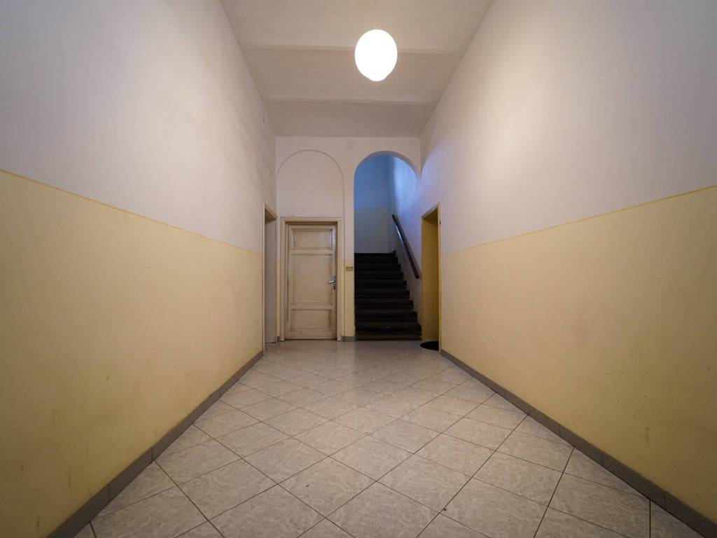 Appartamento a Monsummano terme in Via Francesca Nord, 125 - Foto 4