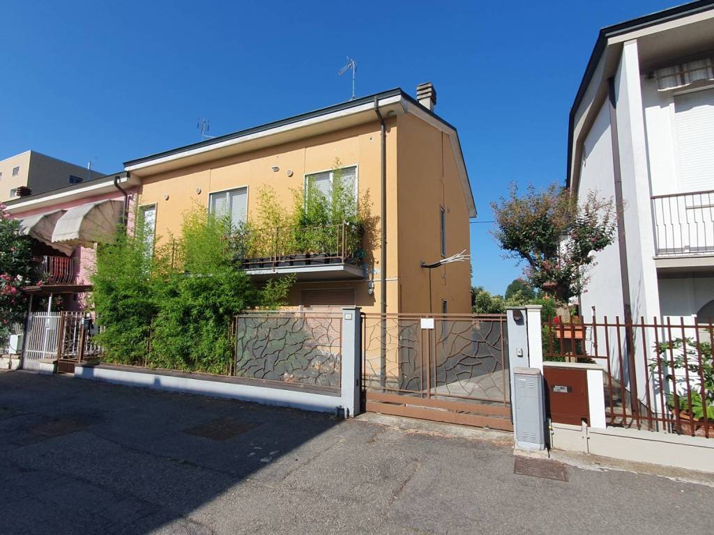 Villa a Lodi in Via Luigi Bay, 20 - Foto 2