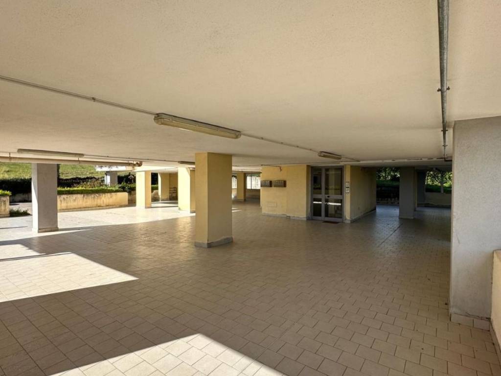 Appartamento a Eboli in Via Don Angelo Vespa - Foto 2