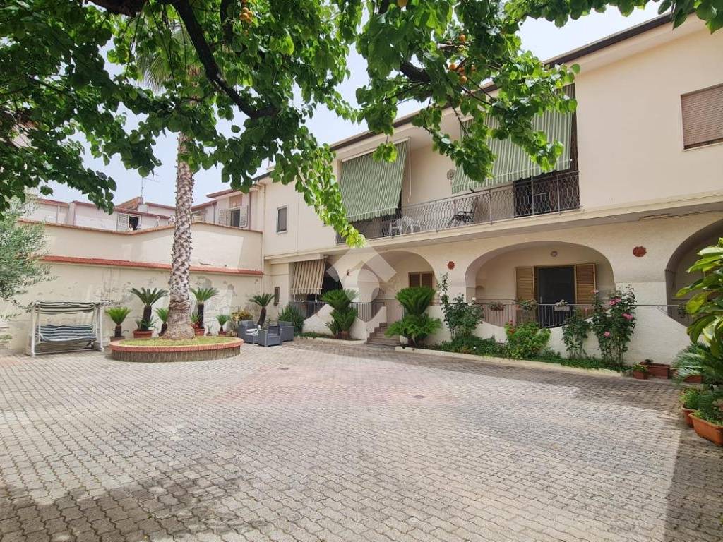 Casa indipendente a Casapulla in Vico III Via Vescovo Natale, 2 - Foto 2