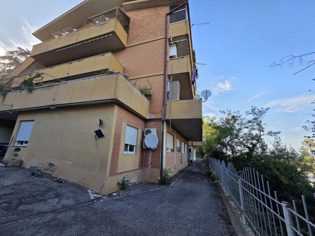 Appartamento a Castelnuovo di porto in Circonvallazione Beethoven, 50 - Foto 3