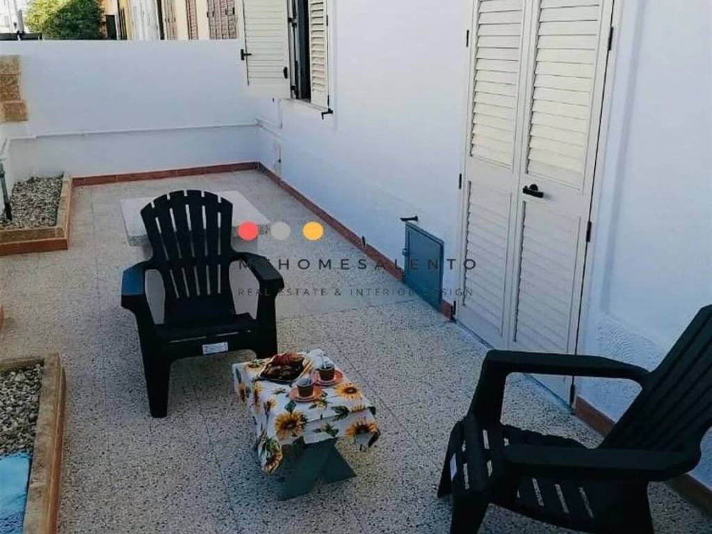 Villa a Specchia in Via Tenente A. Carbone - Foto 4