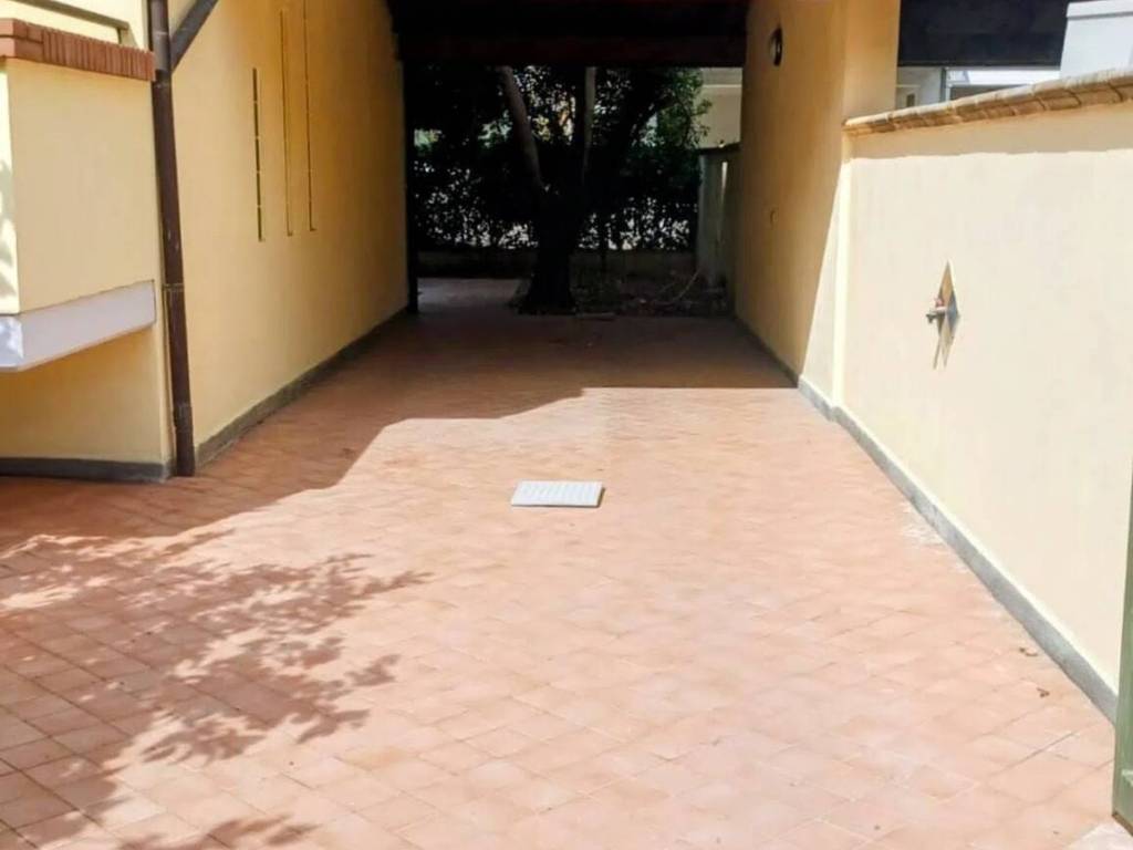 Villa a Fondi in Via Carbonia, 3 - Foto 4