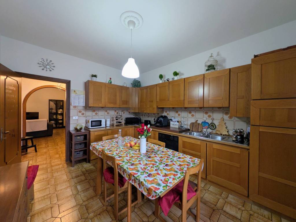 Appartamento a Montemurlo in Via Lanciotto Ballerini - Foto 2
