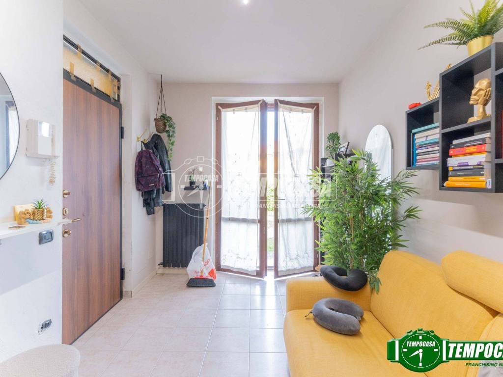 Appartamento a Robecco sul naviglio in Via Don Luigi Milani, Castellazzo De' Barzi - Foto 2