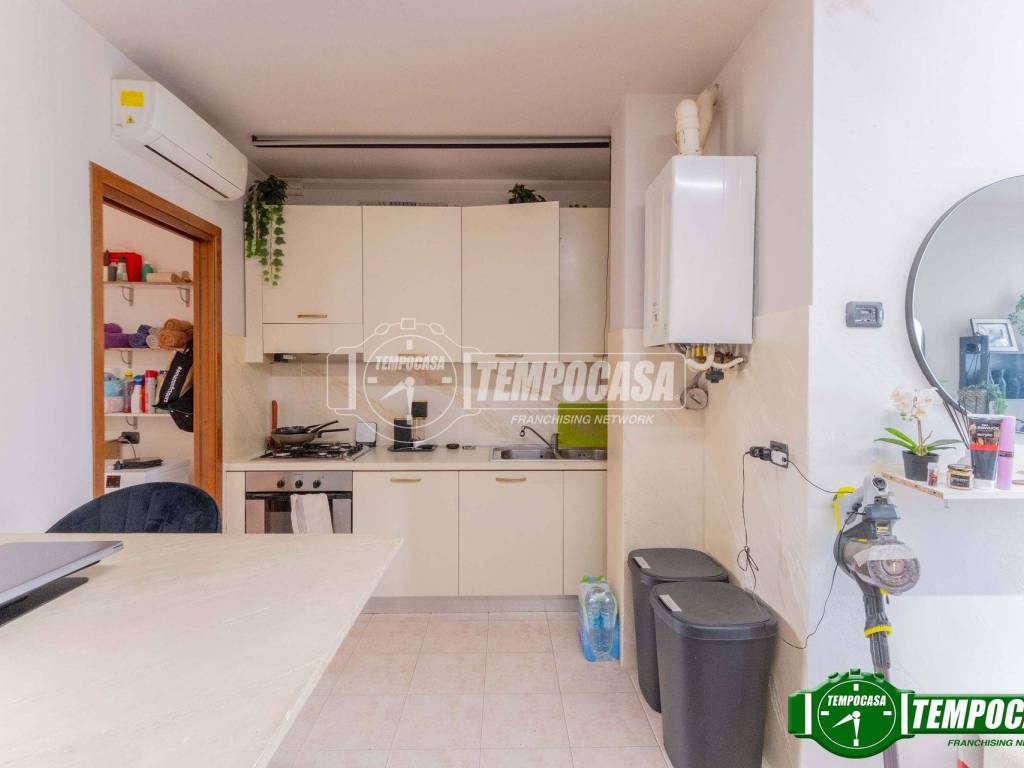 Appartamento a Robecco sul naviglio in Via Don Luigi Milani, Castellazzo De' Barzi - Foto 5