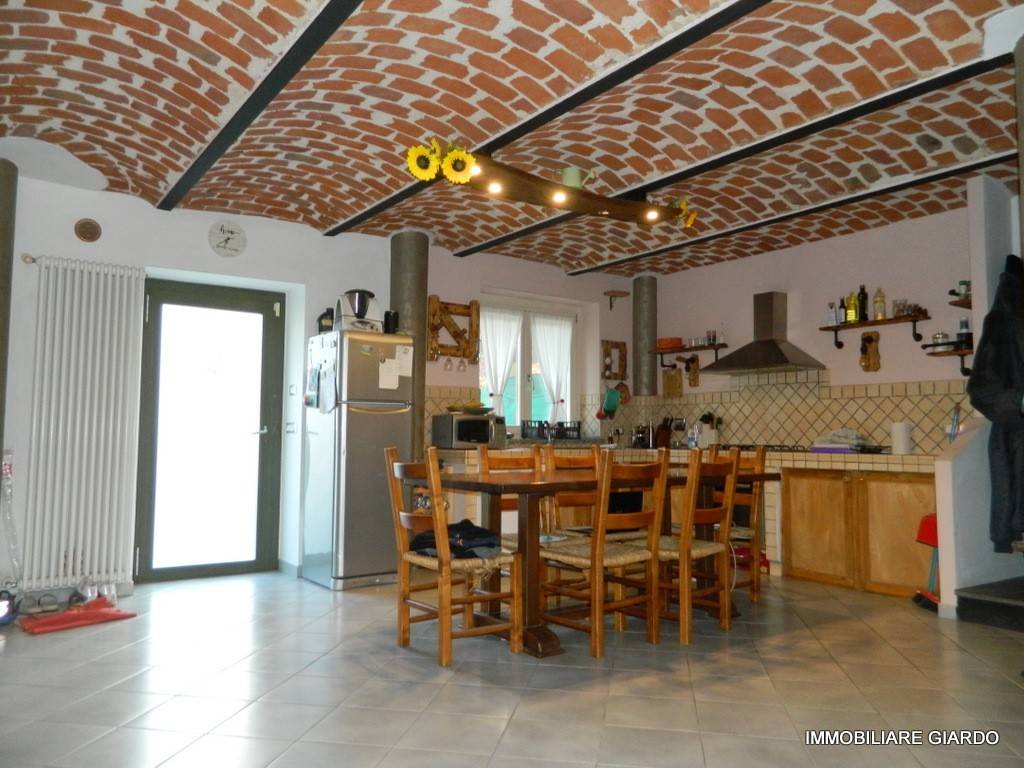 Casa indipendente a Buttigliera d'asti in Via Villanova, 61 - Foto 2