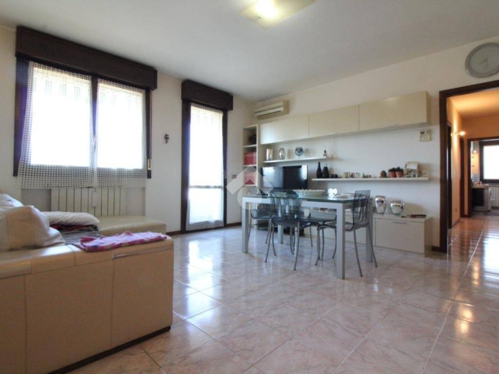 Appartamento a Crespiatica in Via Leonardo da Vinci, 6 - Foto 3