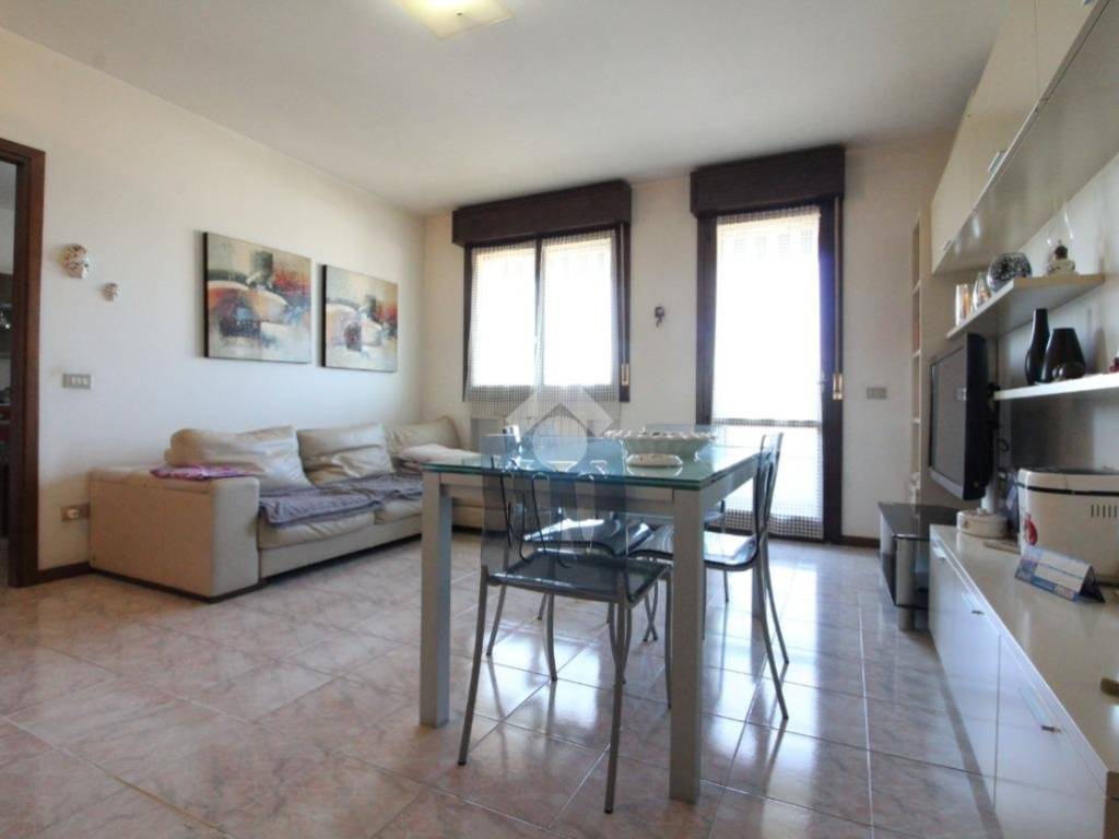 Appartamento a Crespiatica in Via Leonardo da Vinci, 6 - Foto 4