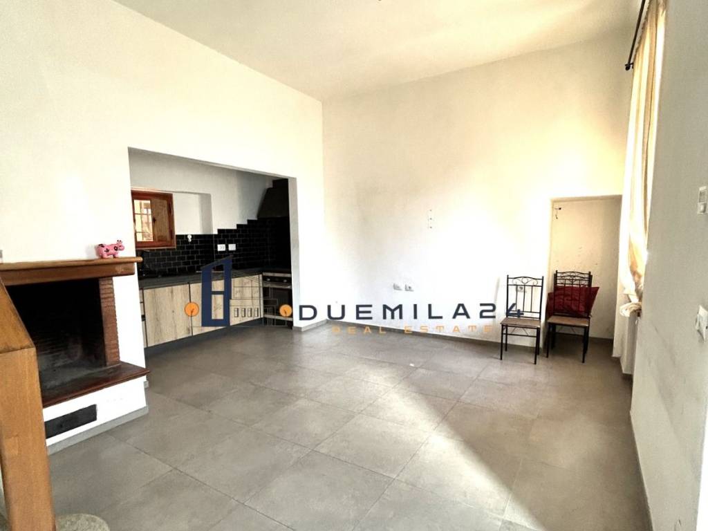 Casa indipendente a Prato in Via Vecchia di Cantagallo - Foto 4