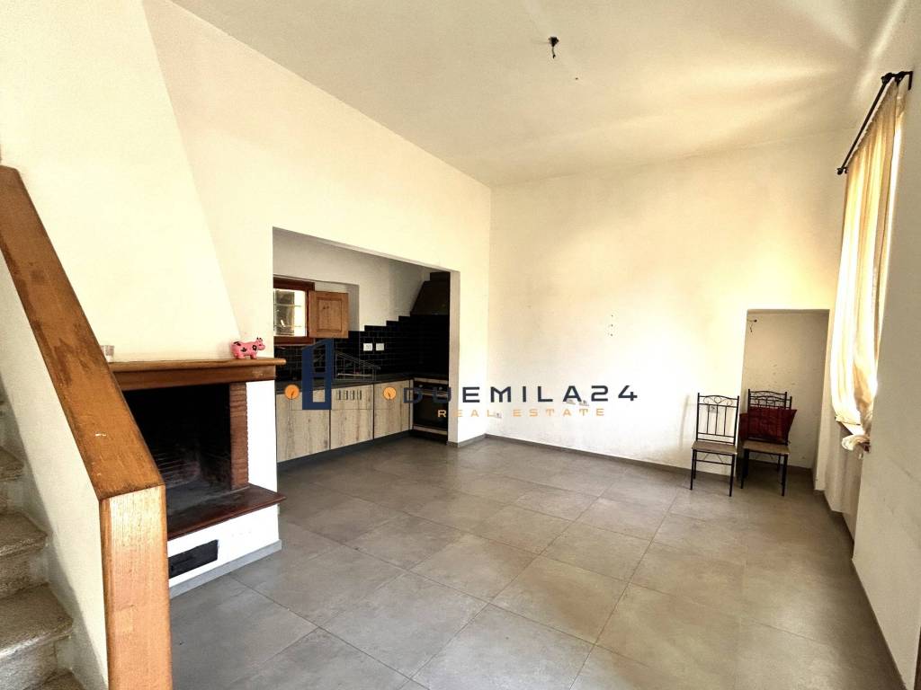 Casa indipendente a Prato in Via Vecchia di Cantagallo - Foto 5