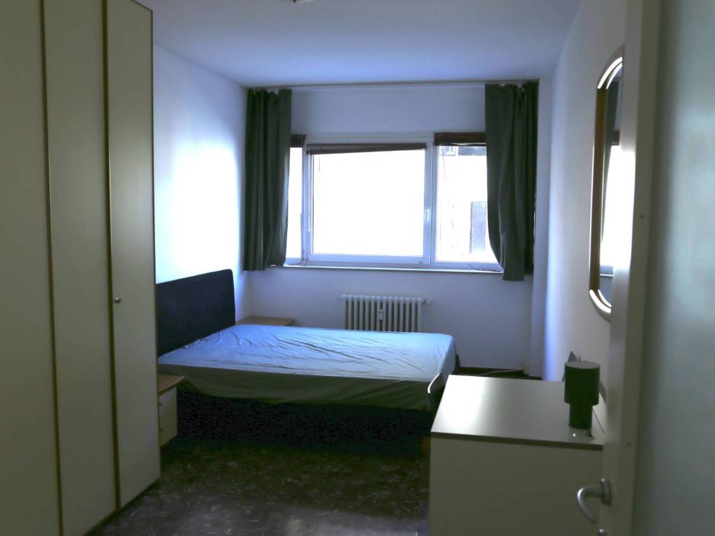 Appartamento a Udine in Via Gemona, 27 - Foto 4