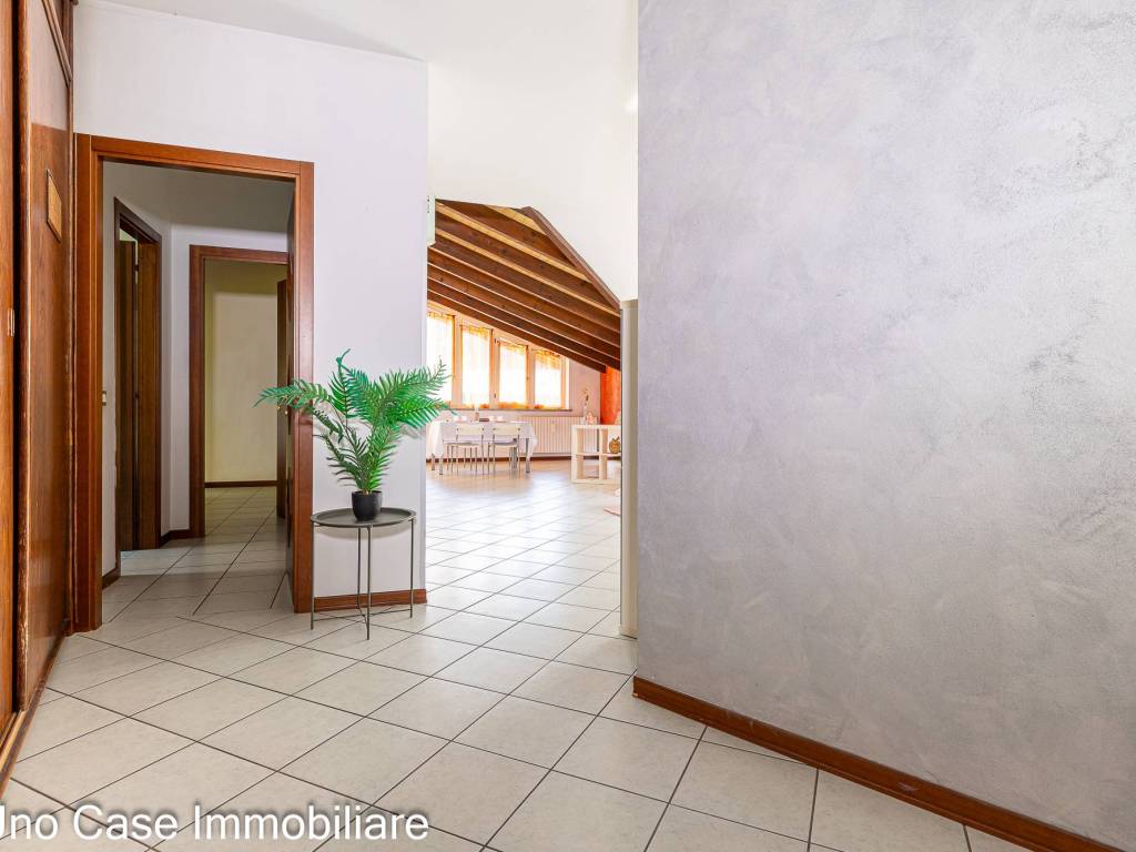 Appartamento a Dorzano in Via Crocetta, 31 - Foto 2