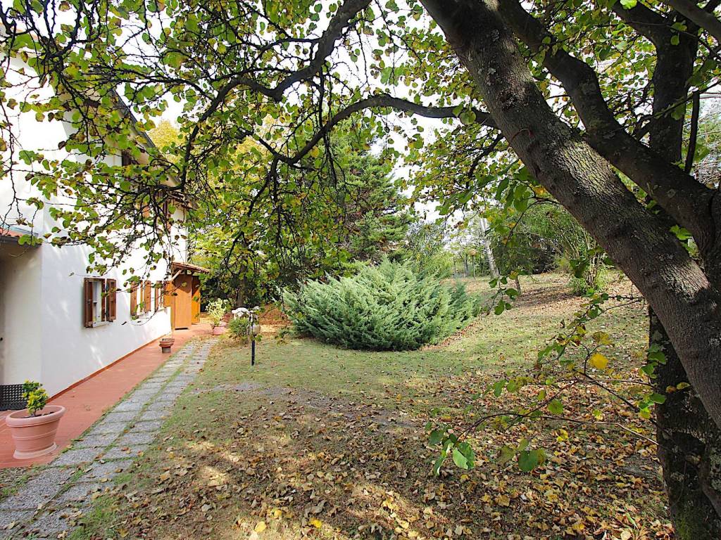 Villa a Castel san pietro terme in Via Ca' Priva, 2 - Foto 3