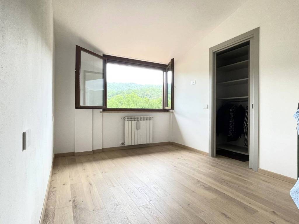 Appartamento a Capolona in Viale Dante Alighieri - Foto 3