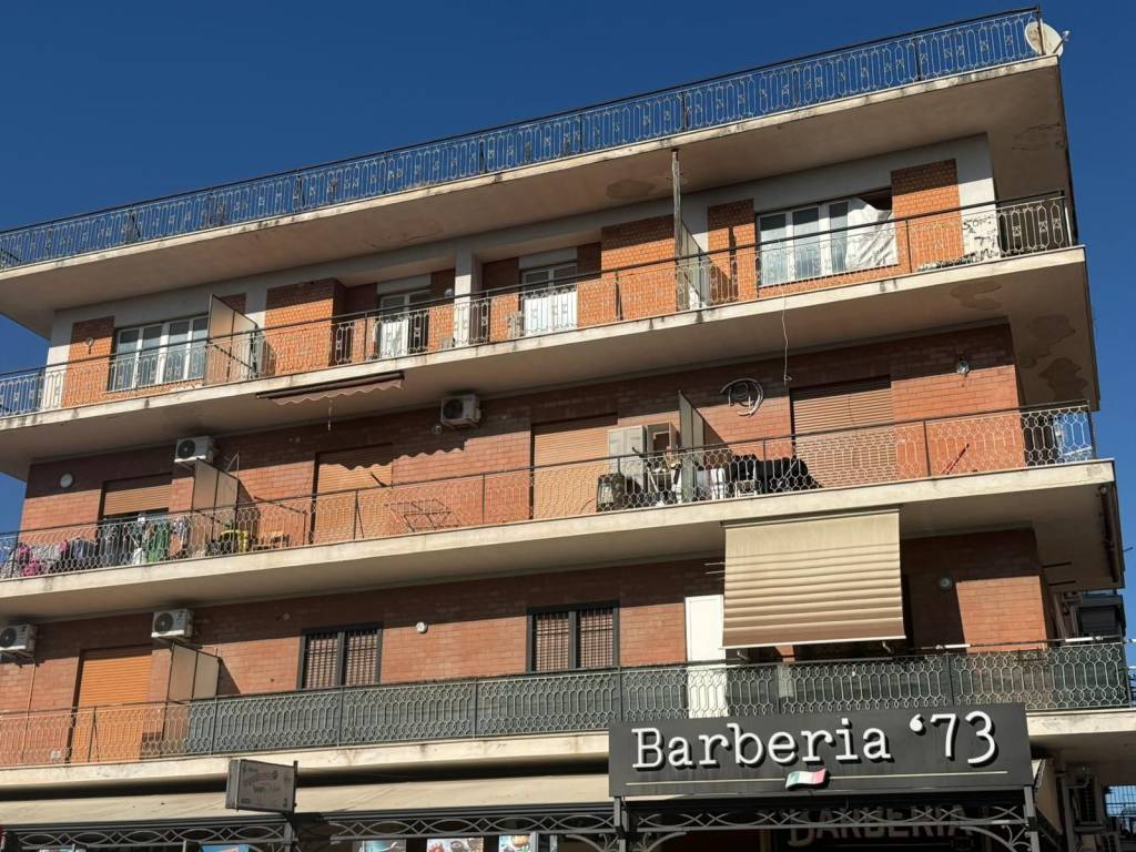 Appartamento a Guidonia montecelio in Via Tiburtina, 149 - Foto 2