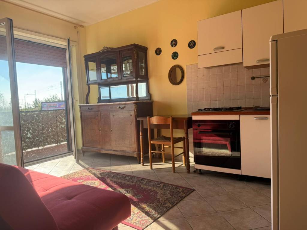 Appartamento a Guidonia montecelio in Via Tiburtina, 149 - Foto 4