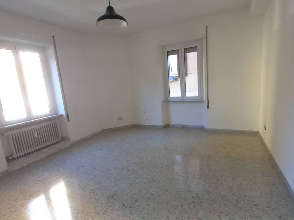 Appartamento a Frascati in Piazza Bambocci - Foto 3