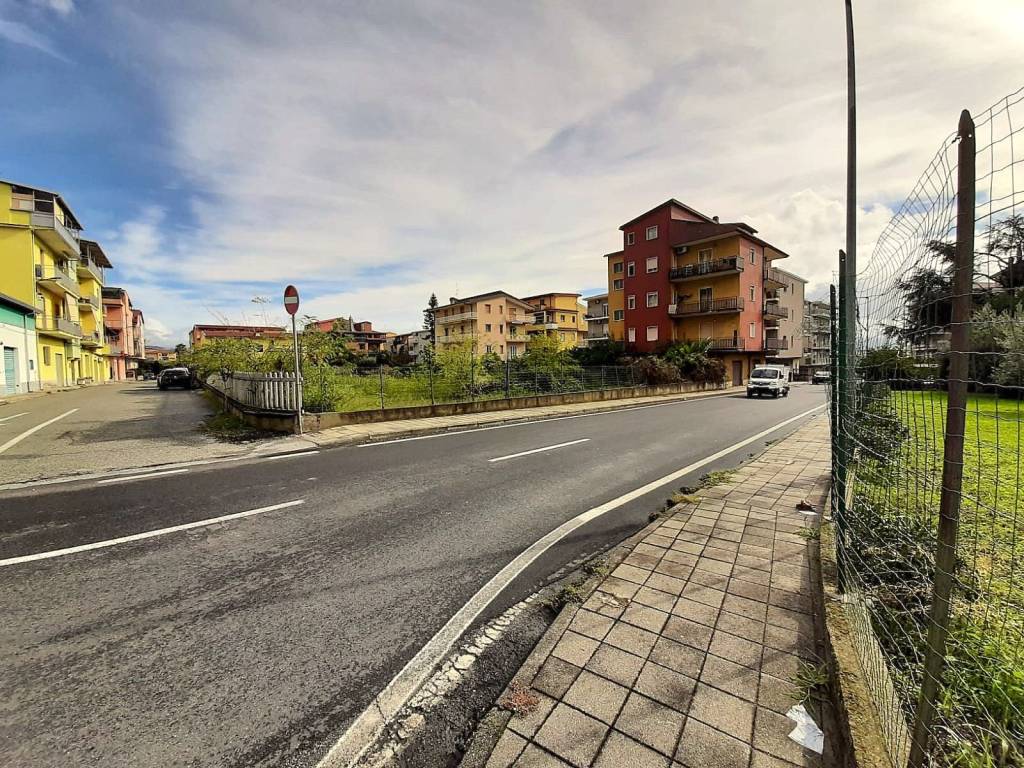 Terreno a Lamezia terme in Via Luigi Pirandello - Foto 3